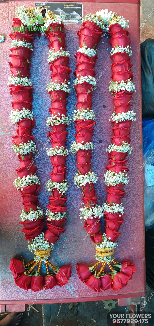 3:3 Red Full Rose Engagement Garlands with Gypsoph